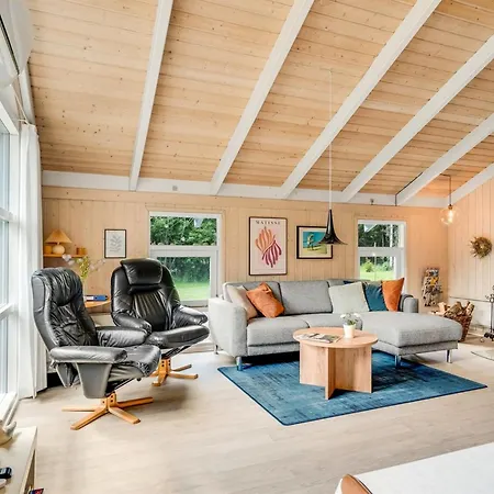 Amundi - 500m From The Sea By Interhome Ferienhaus Jerup