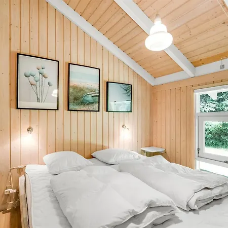 Amundi - 500m From The Sea By Interhome